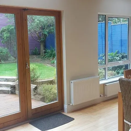 Дом отдыха Bright Open Airy Living In Dublin 14