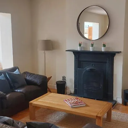 Bright Open Airy Living In Dublin 14 Holiday home