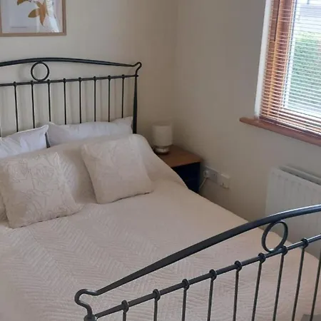 Bright Open Airy Living In Dublin 14 Дом отдыха Дандрум