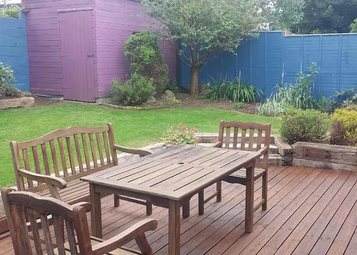 Bright Open Airy Living In Dublin 14 Dundrum